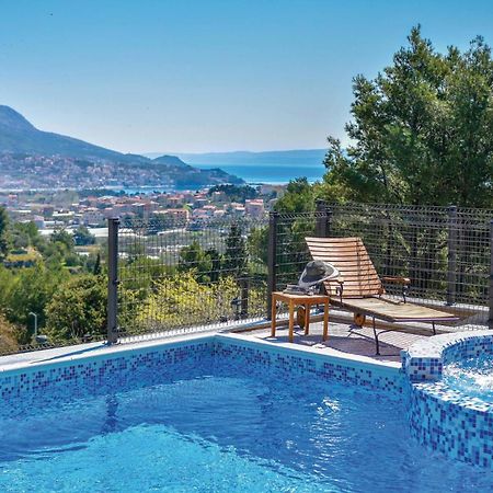 Lovely Home In Split With Jacuzzi Dış mekan fotoğraf